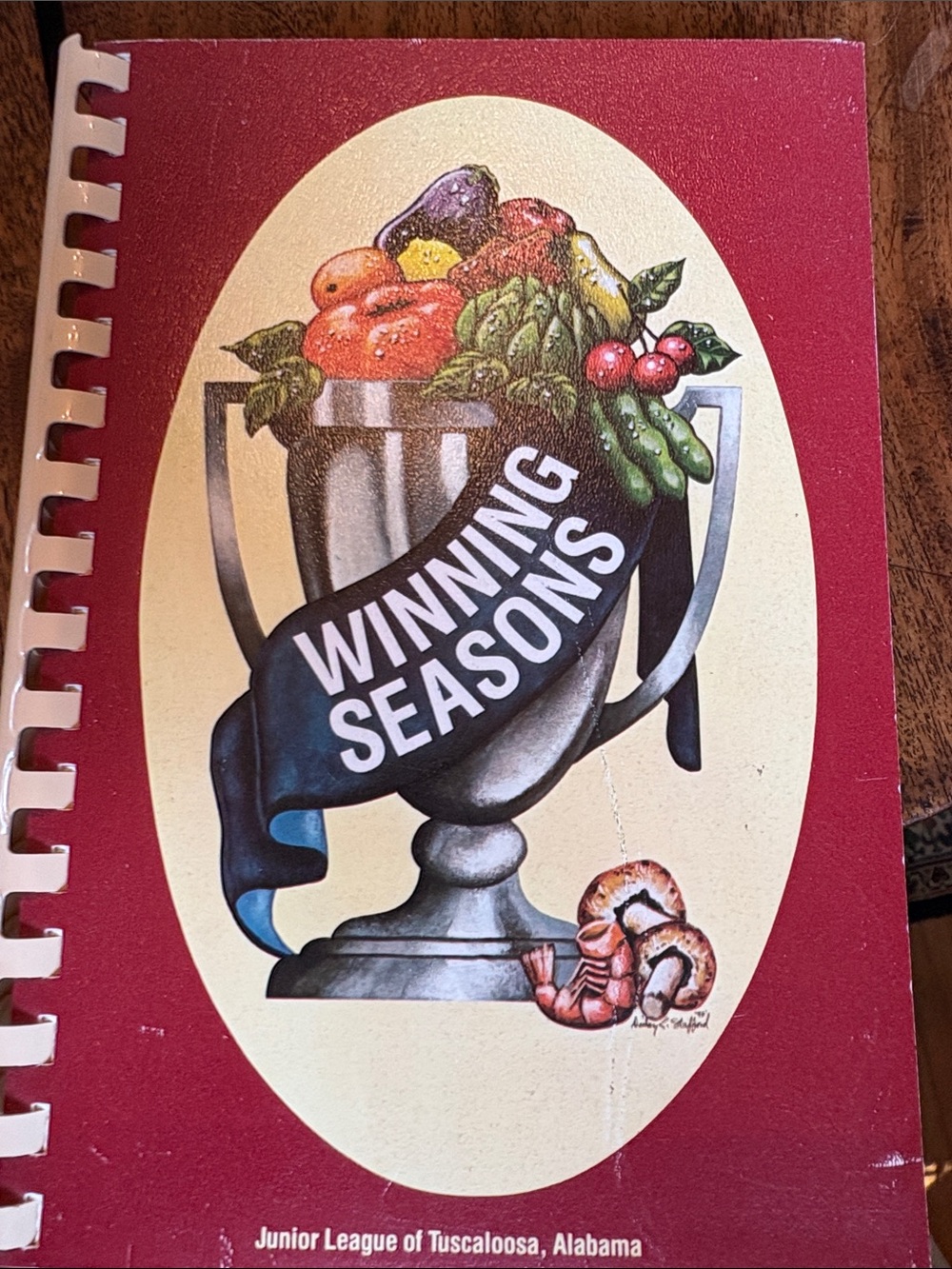 WINNING SEASONS from the Junior League of Tuscaloosa, Alabama